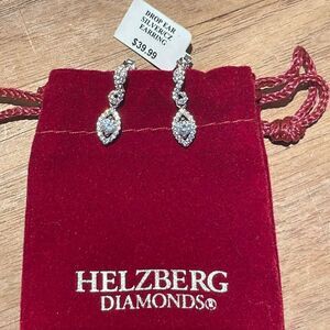 New with tag Helzberg Diamonds Silver Drop Crystal Earrings Bridal Wedding